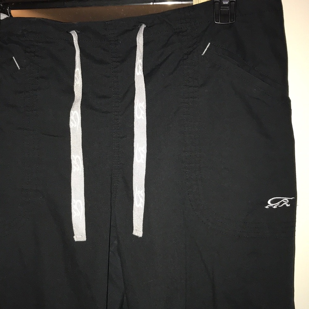 Scrub pants